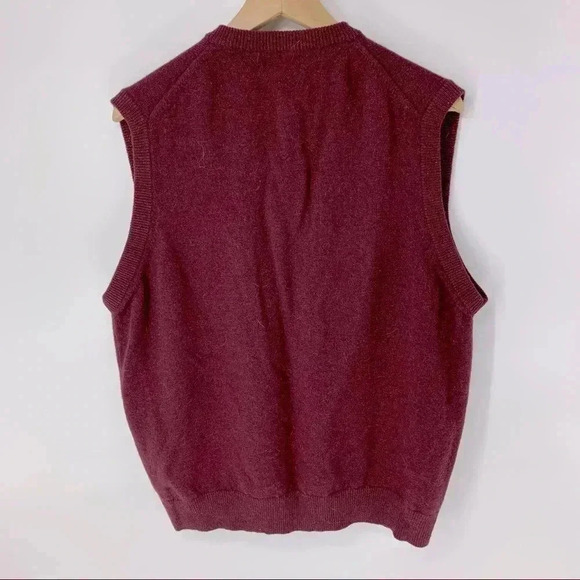 L.L. Bean Lambs Wool sweater vest - Picture 2 of 5